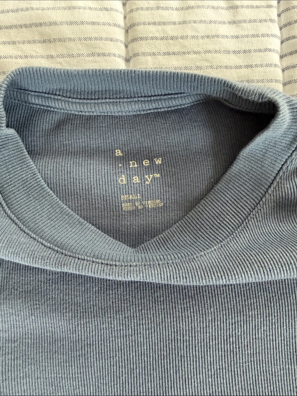🪁 a new day dusty blue short sleeve ribbed tee. Size S. - Picture 7 of 8